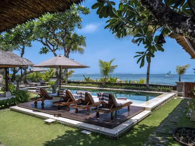 009 Villa Cemara – loungers and sea view Villa Cemara - Villa Gallery
