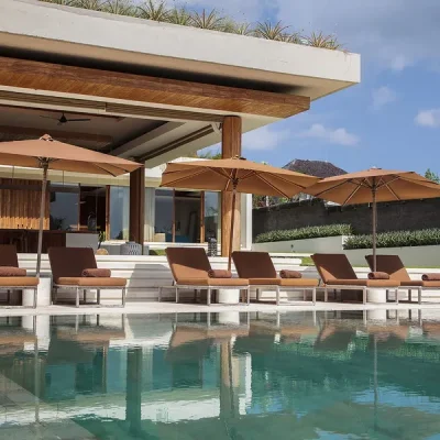Infinity pool