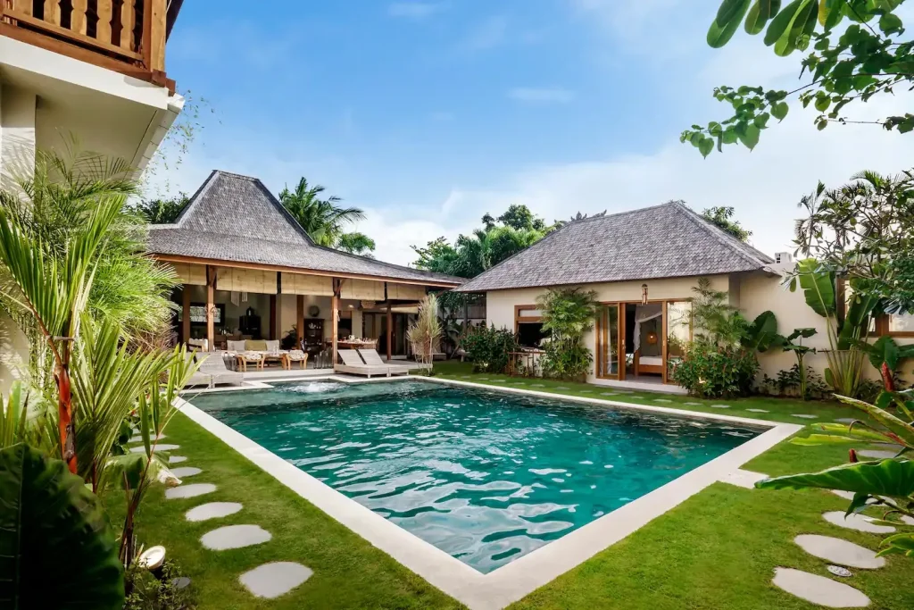 0a3 – Villa Nabi_10_11zon Villa Kabi Oberoi - Villa Gallery