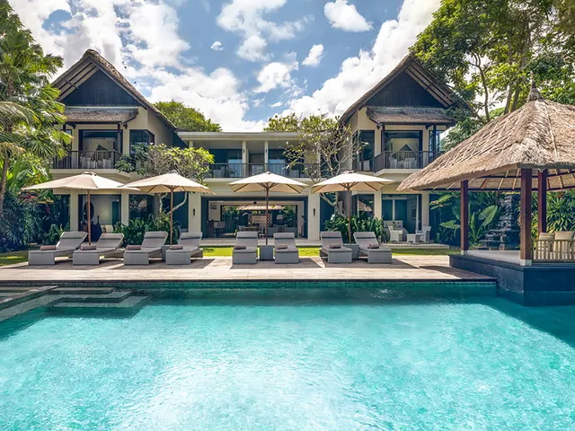Seseh Beach Villa Estate - Villa Gallery