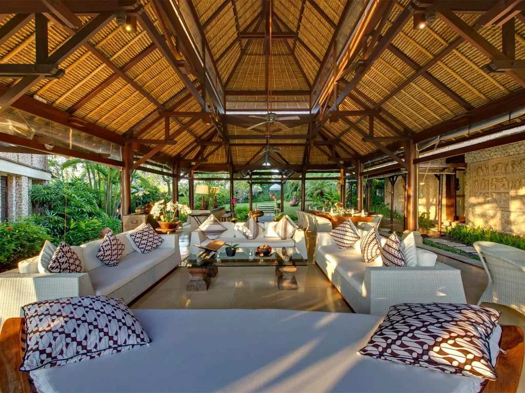 3. Villa Sungai Tinggi – Living area looking towards entrance_11zon Villa Sungai Tinggi - Villa Gallery