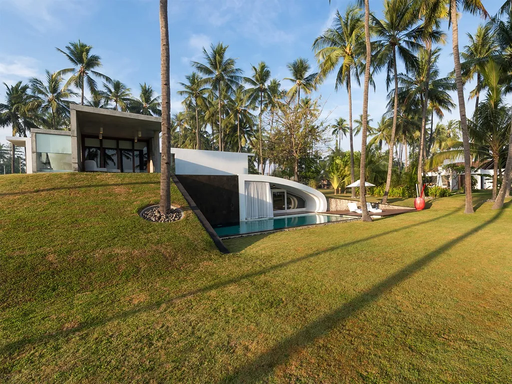 6.%20Villa%20Sapi%20-%20Guest%20house%20view%20from%20the%20garden Villa Sapi - Villa Gallery