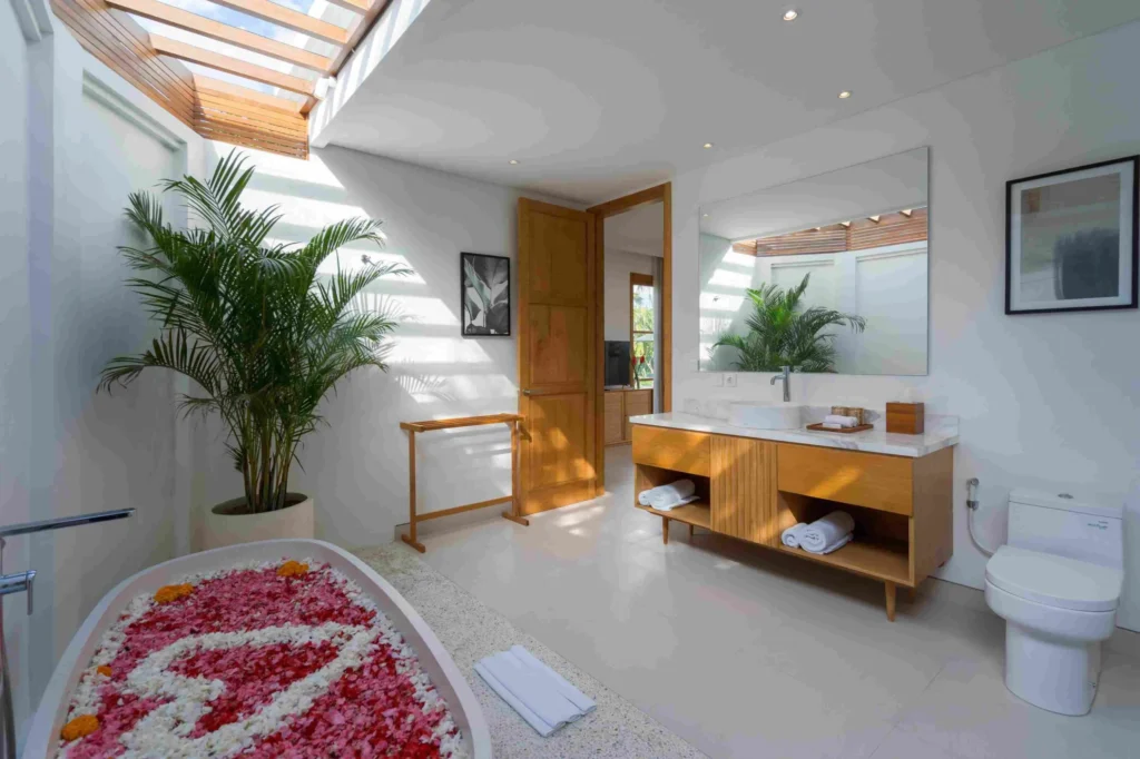 Amenara kanan_Far End Bedroom – Bathroom_11zon Bali Villas