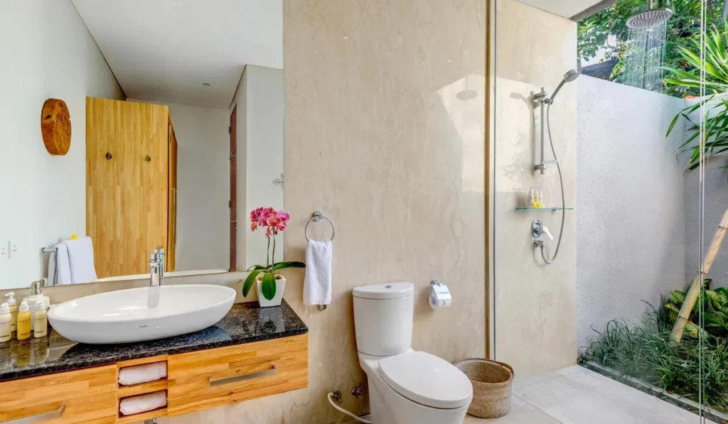 Guest-ensuite-bathroom-four Villa Bamboo Aramanis - Villa Gallery