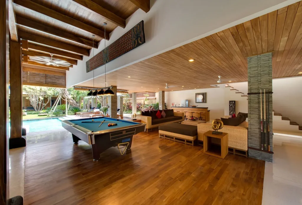 Living-Room-03 Villa Kinara - Villa Gallery