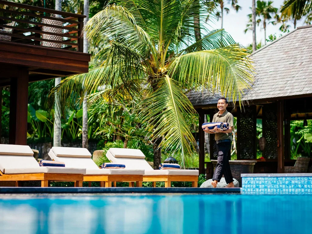 Villa Semarapura – Happy smiley staff (2) Villa Semarapura - Villa Gallery