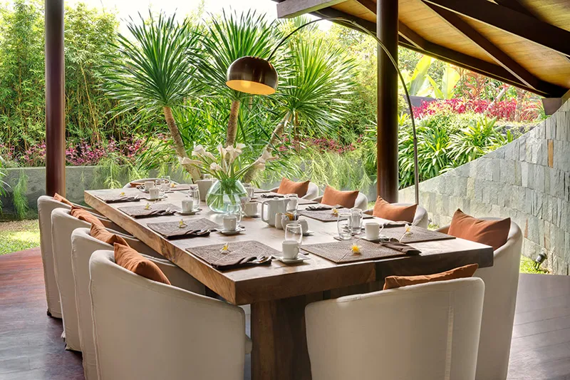 the-layar-4br-dining The Layar Villa Five - Villa Gallery
