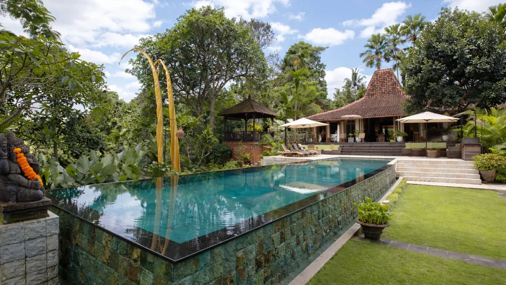 rumah-melati-estate-pool1f Villa Rumah Melati - Villa Gallery
