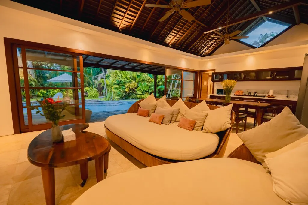 Living-Room-1-1024×683 Villa Li Seminyak - Villa Gallery