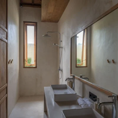 Copy of Bathroom_Bedroom 2.1_3_11zon_11zon Villa Almerya Estate Bingin - Villa Gallery